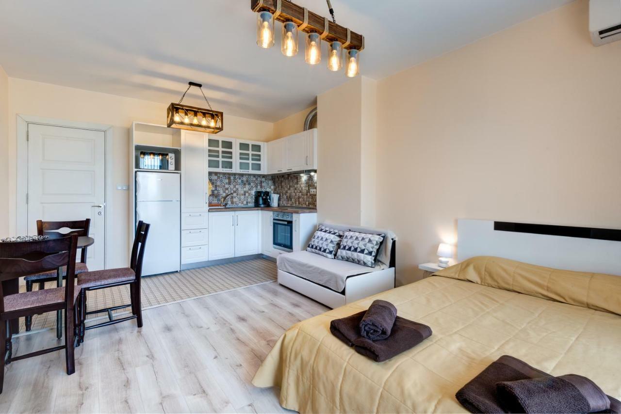 Apartmán Studio Zia 3- Great Place In Lazur Burgas City Exteriér fotografie